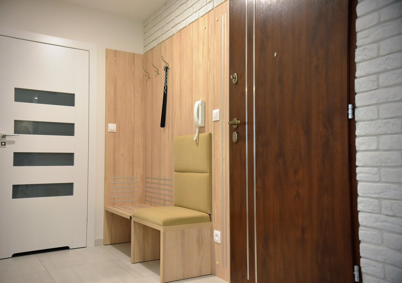 Apartamenty Platan Opieszyn 2 เชสเนีย ภายนอก รูปภาพ